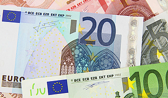 Unterschiedliche Euro-Danknoten