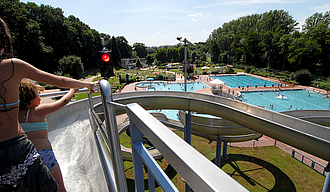 Freibad Rutsche Schwimmen